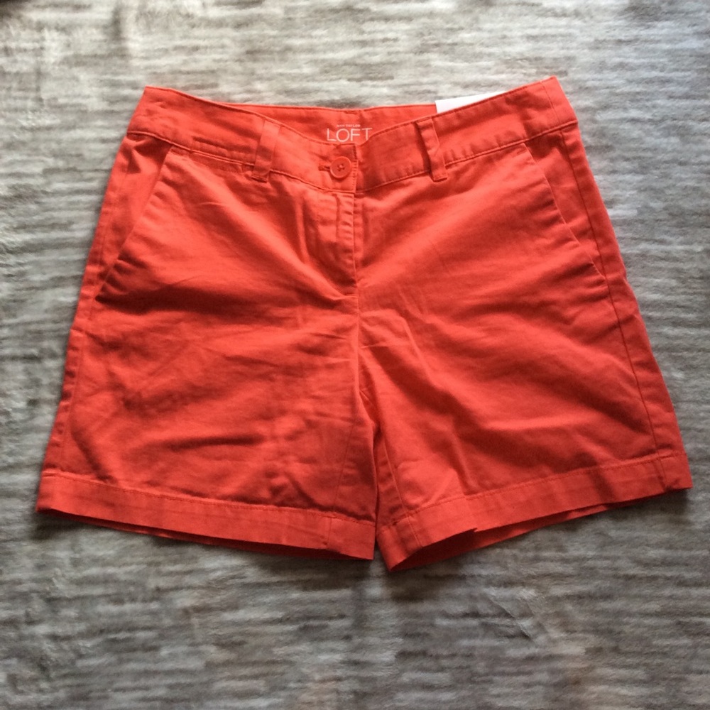 Ann Taylor LOFT Coral 6” Short